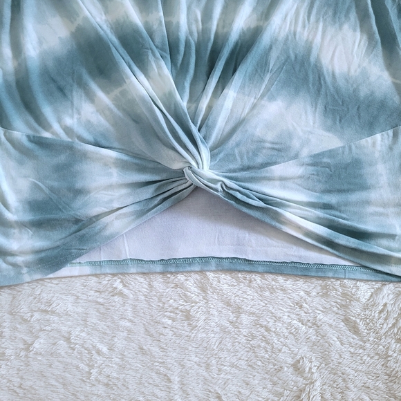 Ease of Motion Tie Dye☮️ Tee👕 - NWOT - Picture 6 of 10